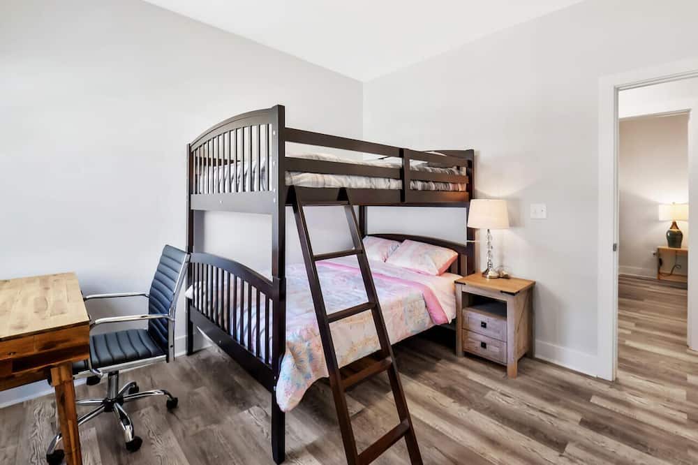 Photo of Bedroom in Bel Aire