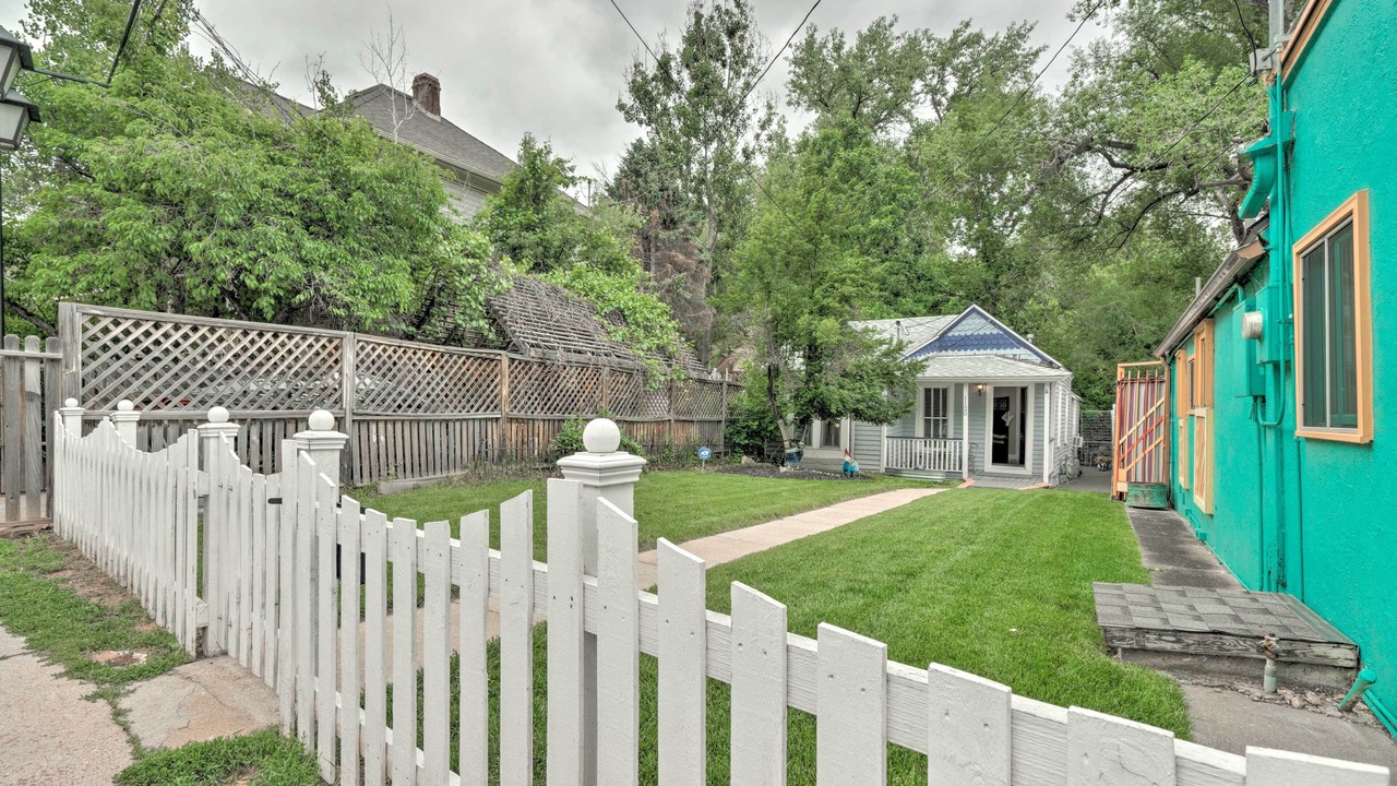 Photo of Others in Manitou Springs Historic District