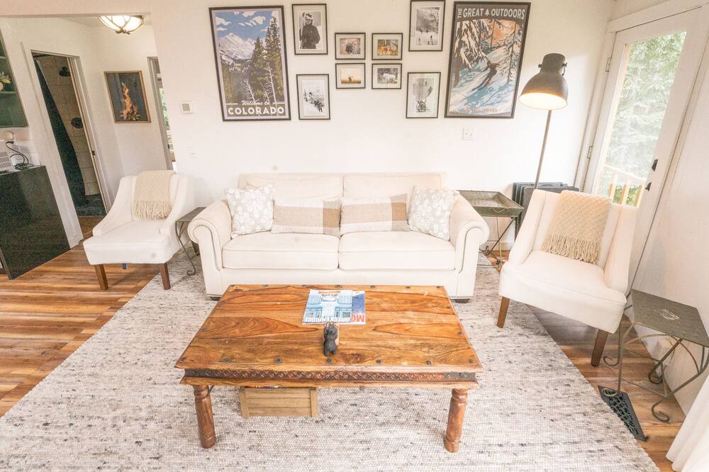 Photo of Livingroom in Blue River