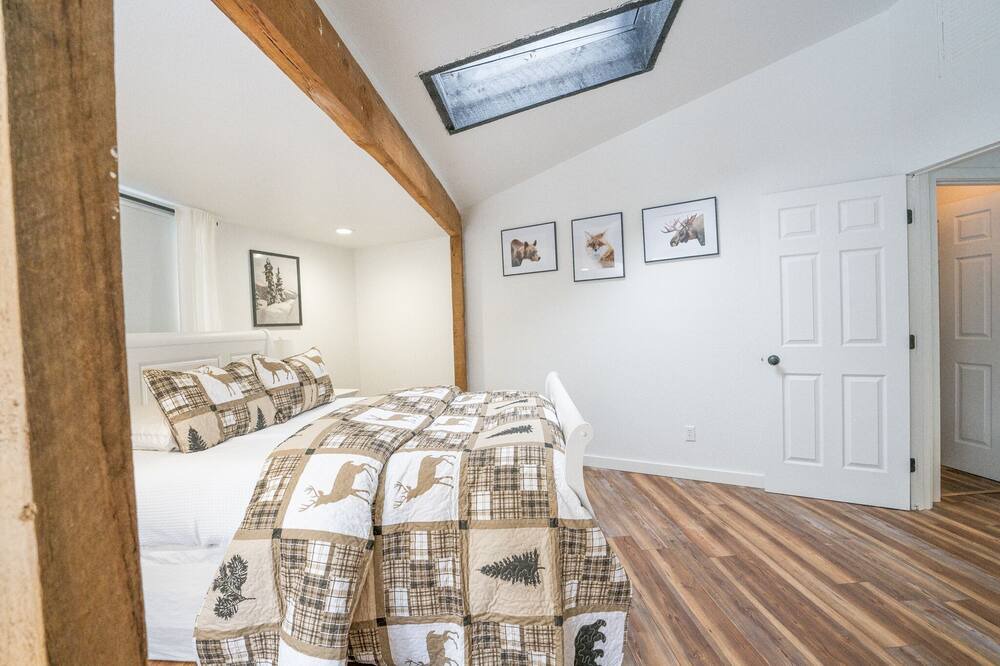 Photo of Bedroom in Blue River