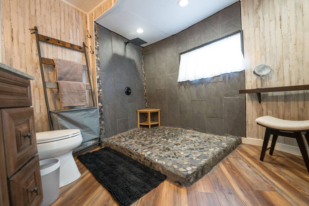 Photo of Bathroom in Blue River