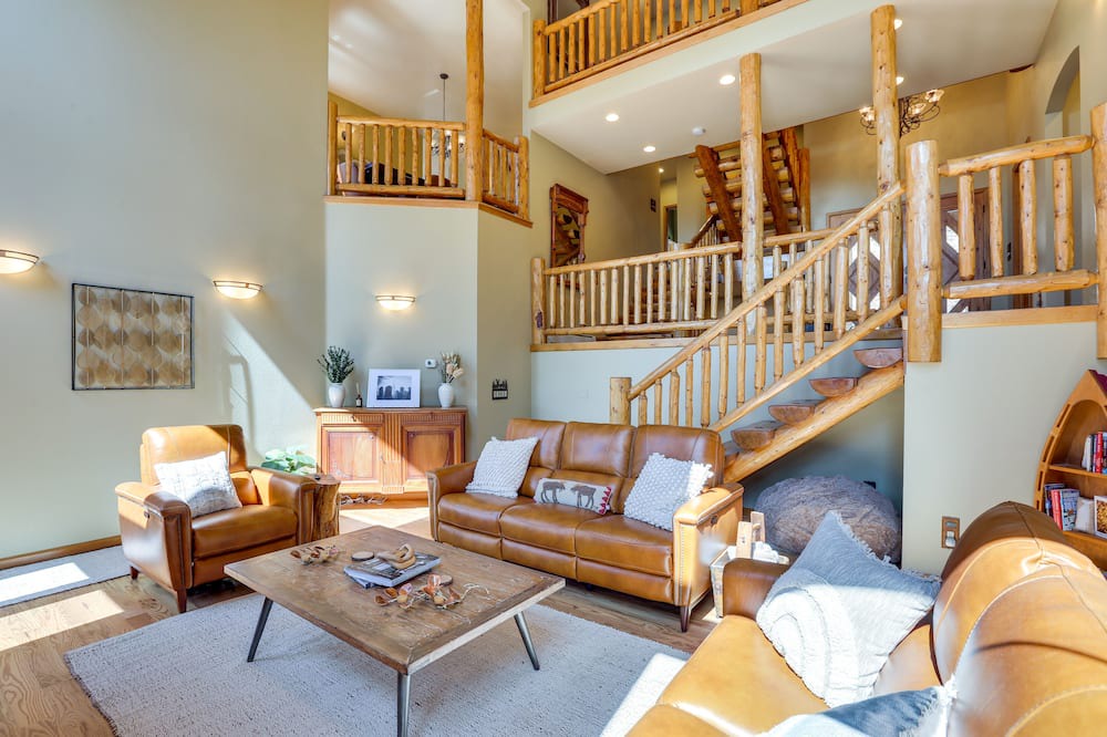 Photo of Bedroom in Hangen Ranch And M and B