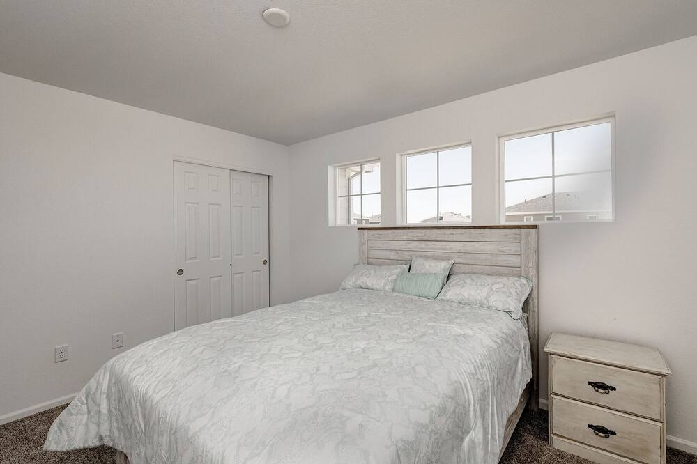 Photo of Bedroom in Watkins