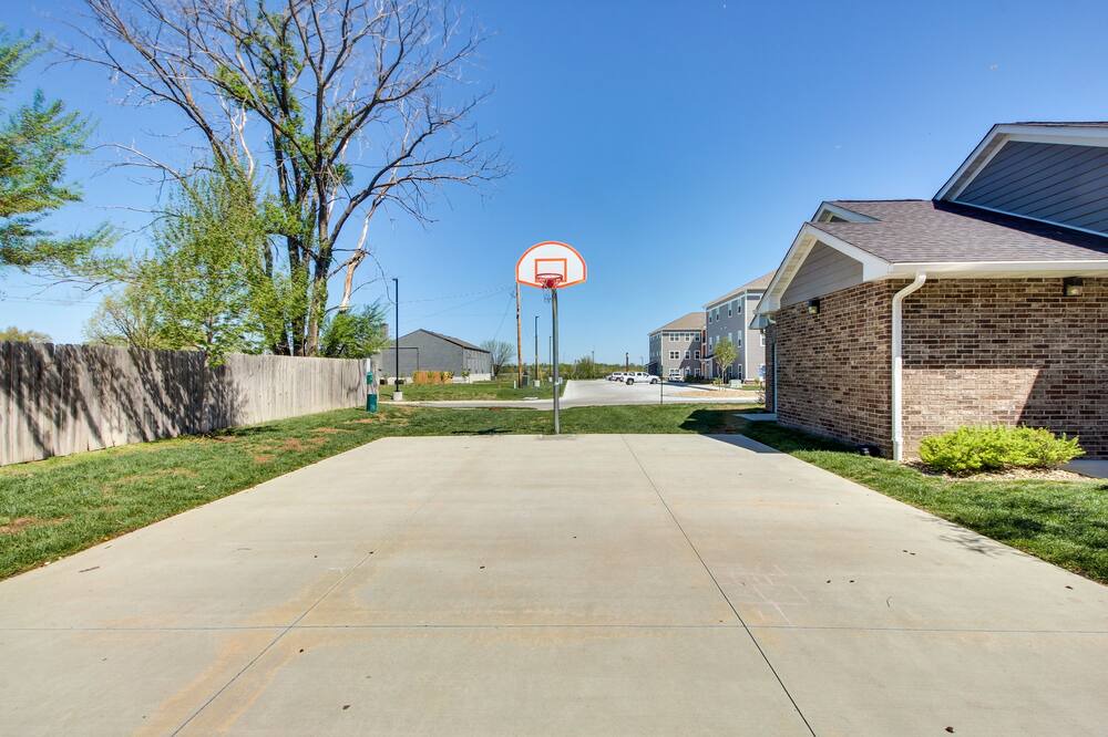 Photo of Others in Emporia