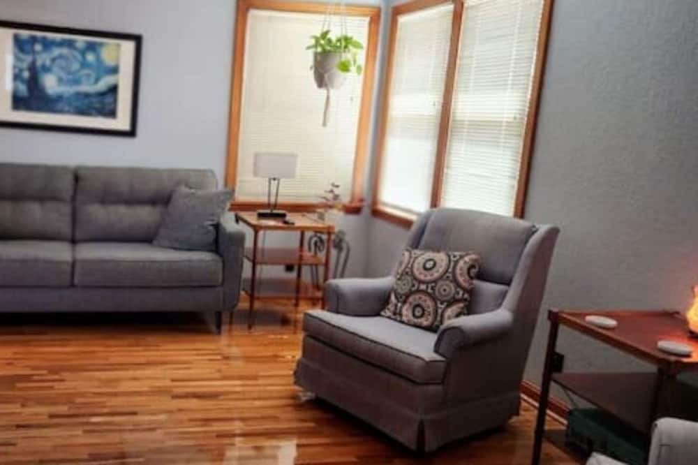 Photo of Livingroom in Kingman