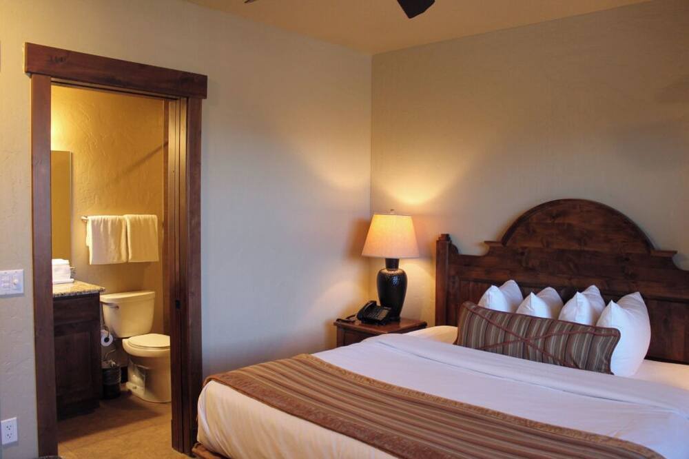 Photo of Bedroom in Breckenridge