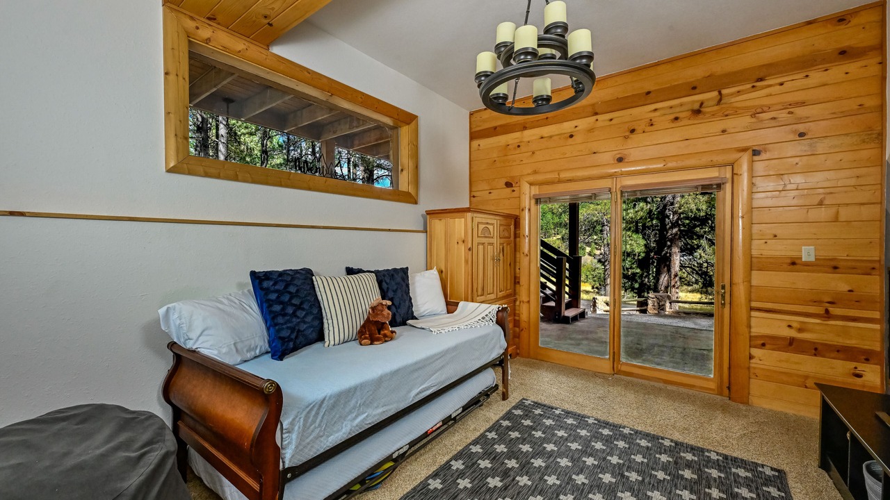 Photo of Livingroom in Angel Fire