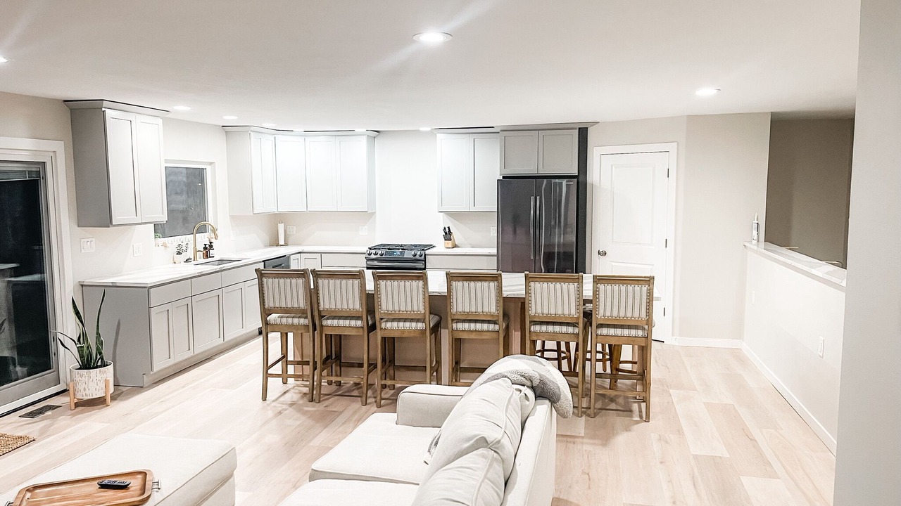 Photo of Livingroom in Whitetail