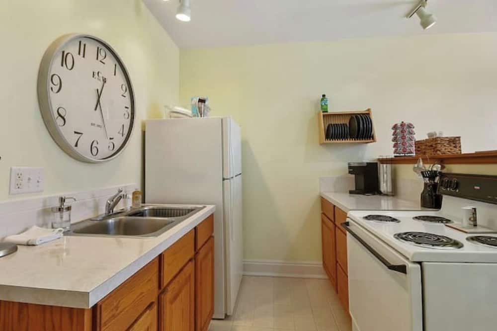 Photo of Kitchen in Parsons