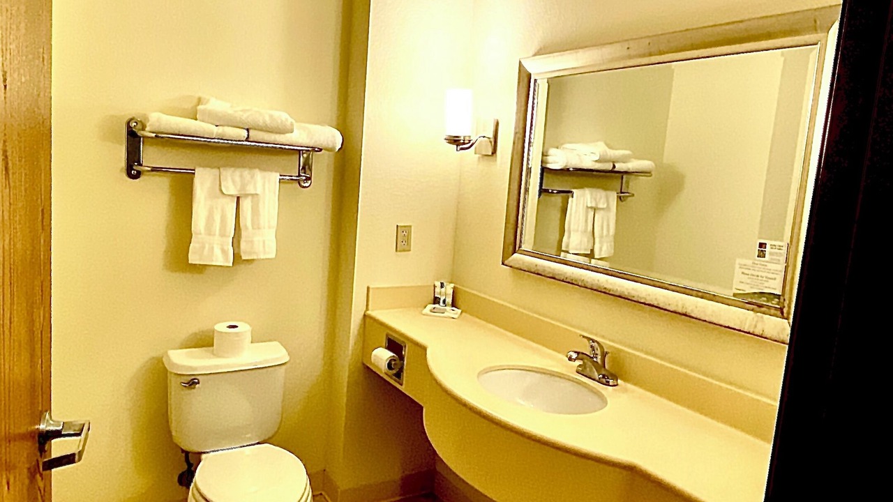 Photo of Bathroom in Hoisington