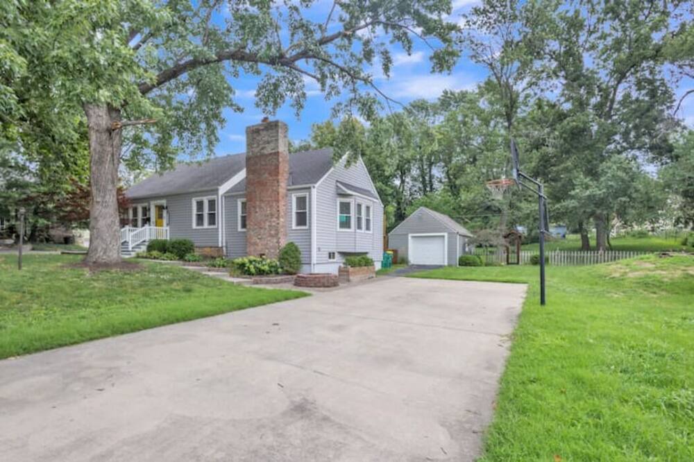 Photo of Outdoor in Merriam