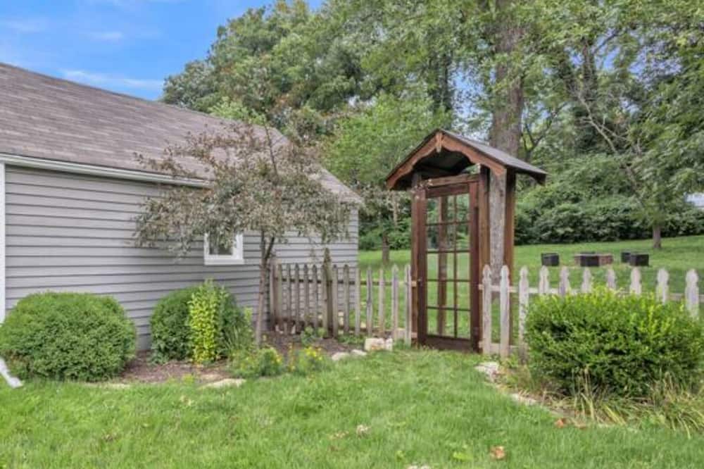 Photo of Outdoor in Merriam