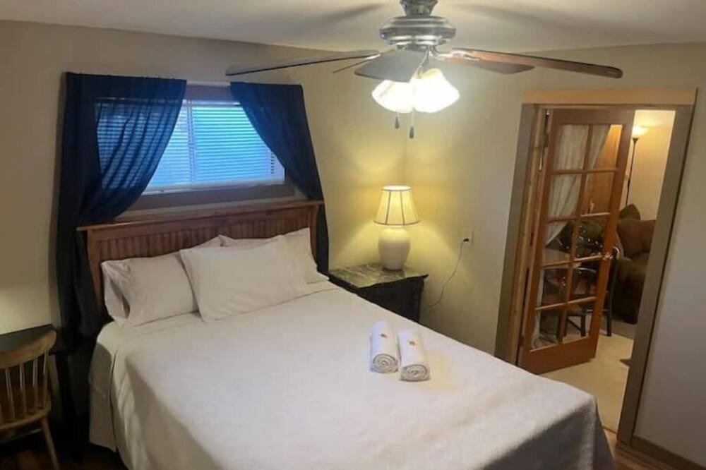 Photo of Bedroom in Colorado Springs