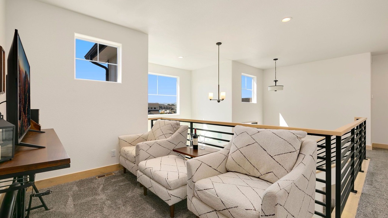 Photo of Livingroom in Centerra