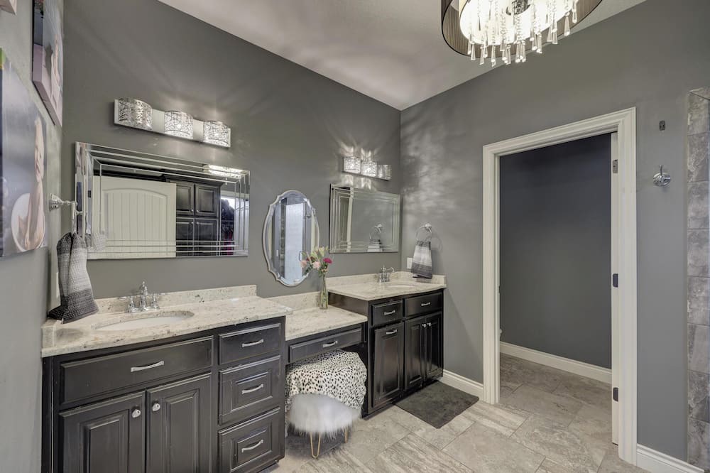 Photo of Bathroom in Crestline