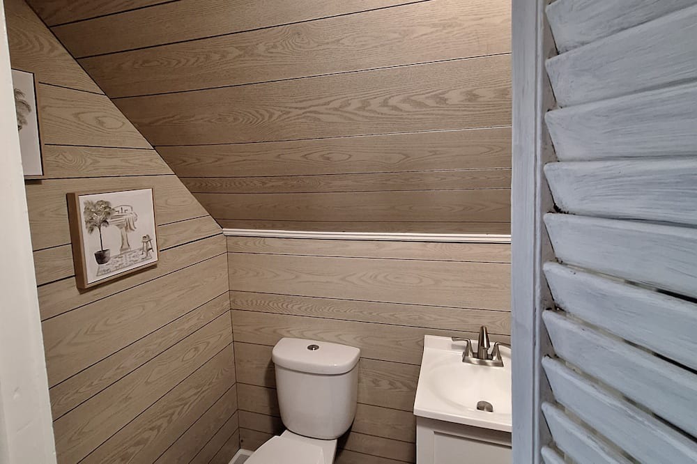 Photo of Bathroom in St. Joseph