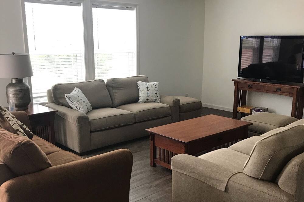 Photo of Livingroom in Lonergan