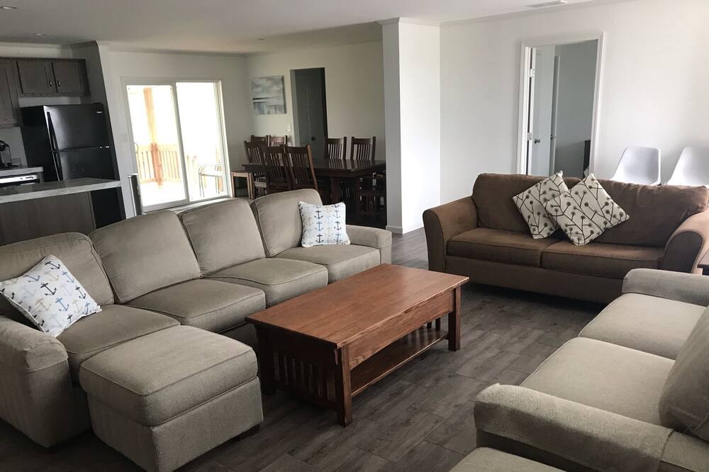 Photo of Livingroom in Lonergan