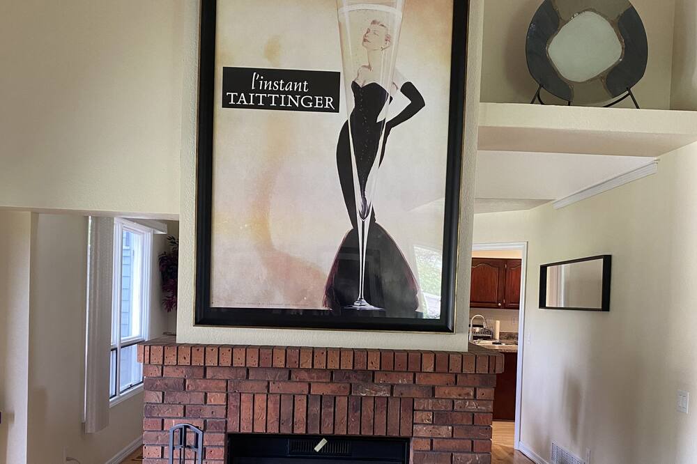 Photo of Livingroom in Littleton