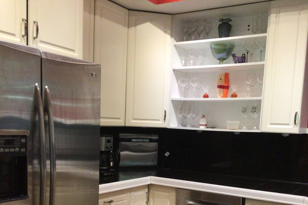 Photo of Kitchen in Cheesman Park