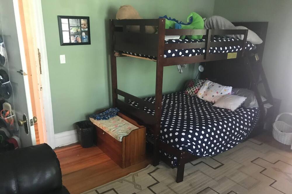 Photo of Bedroom in Cheesman Park