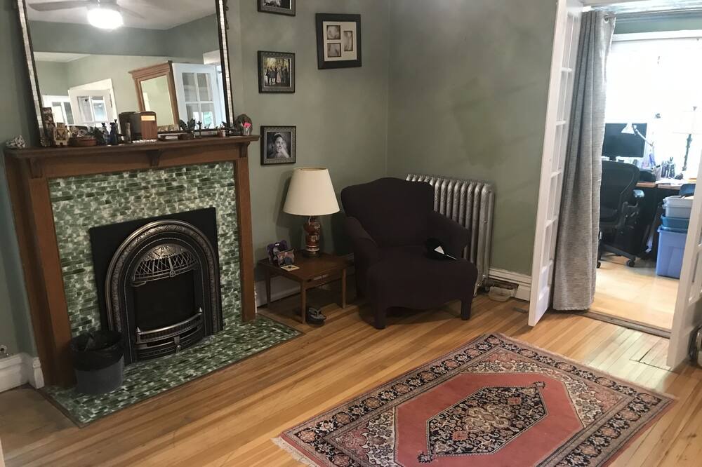 Photo of Livingroom in Cheesman Park