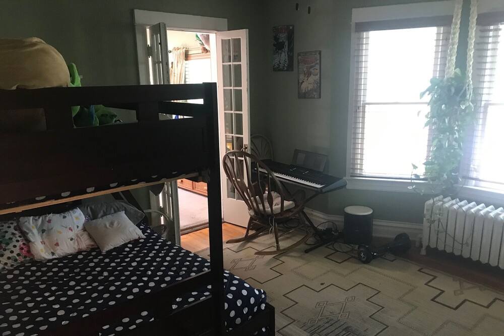 Photo of Bedroom in Cheesman Park