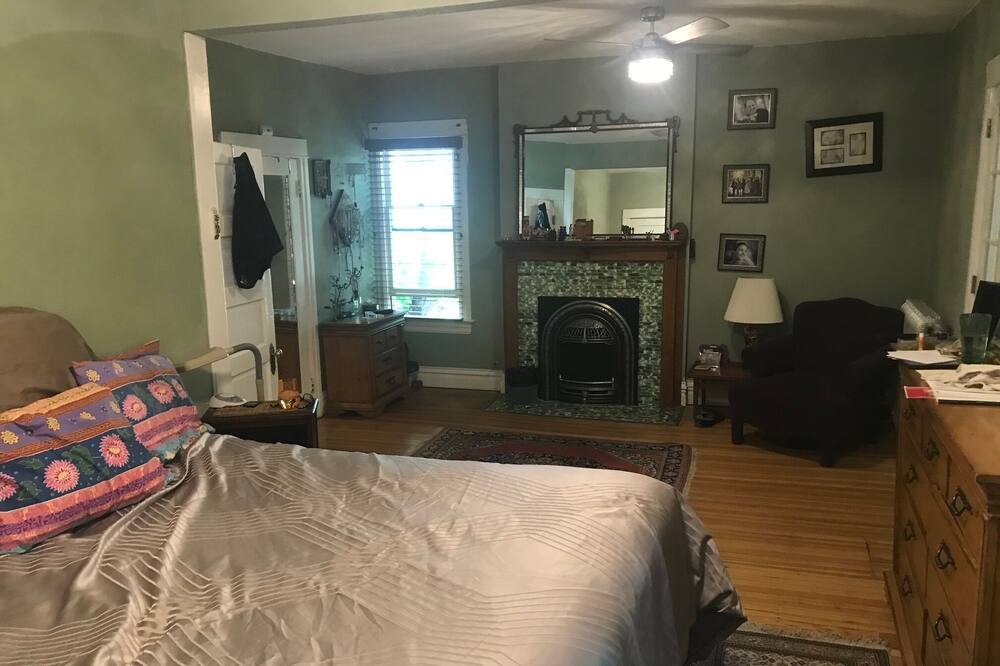 Photo of Bedroom in Cheesman Park
