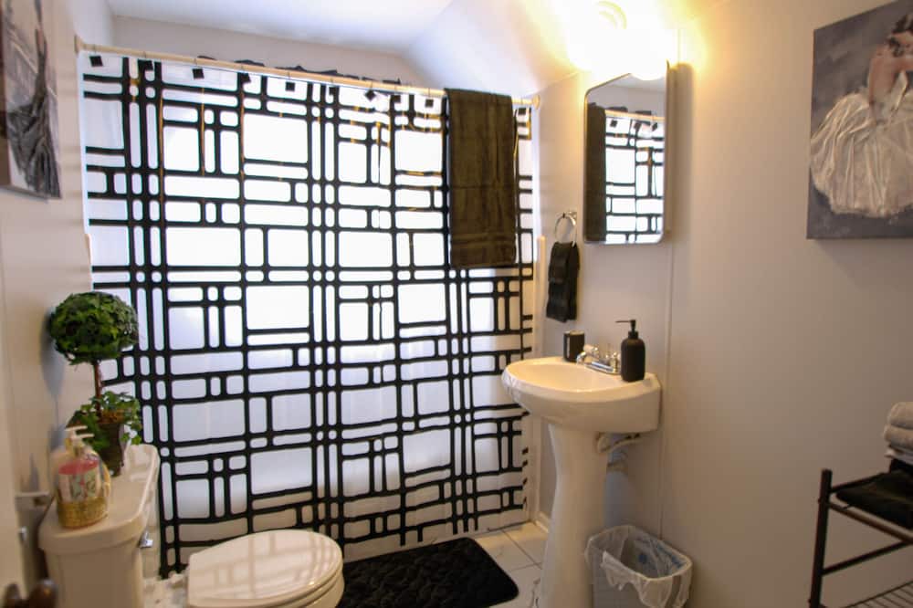 Photo of Bathroom in Sapulpa