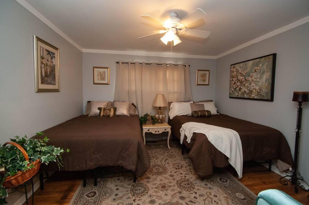 Photo of Bedroom in Sapulpa