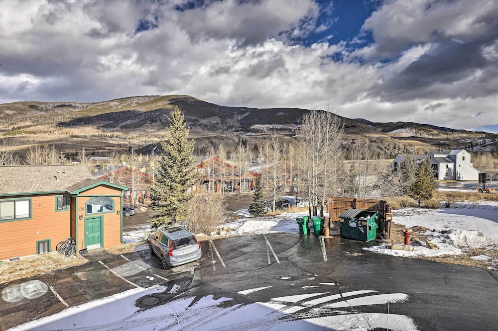 Photo of Patio Balcony in Summit Cove