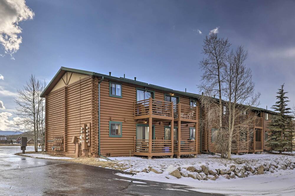 Photo of Outdoor in Summit Cove