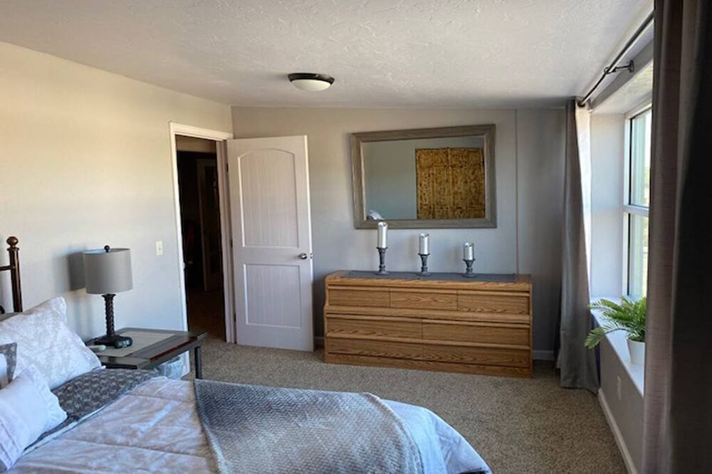 Photo of Bedroom in Montrose