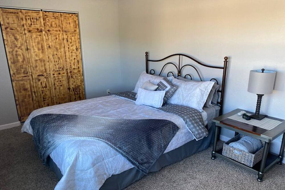 Photo of Bedroom in Montrose