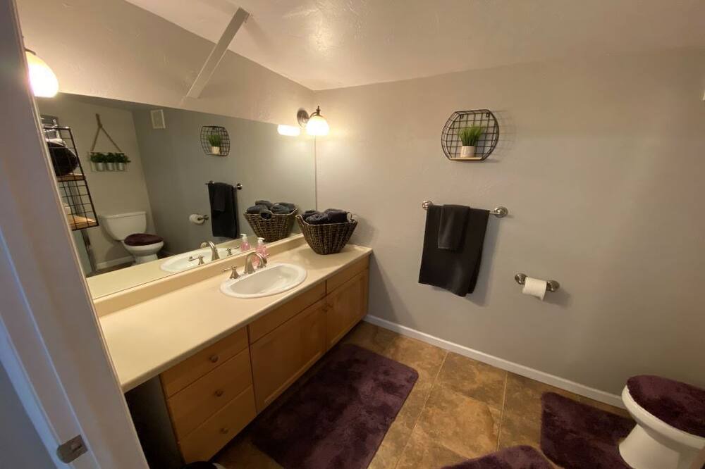Photo of Bathroom in Montrose