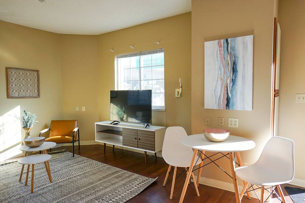 Photo of Livingroom in Wichita
