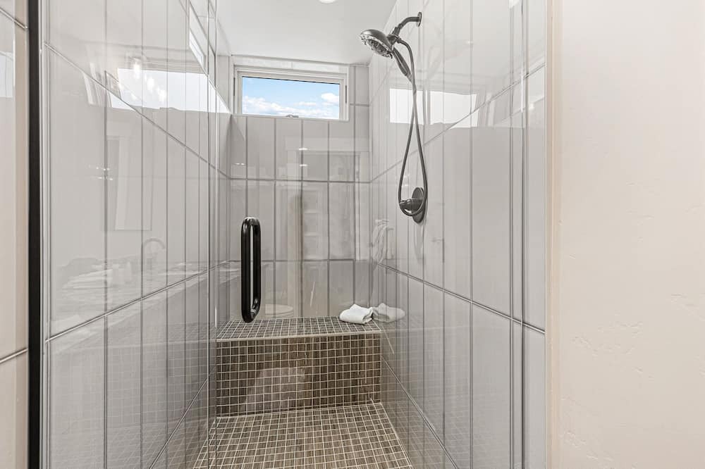 Photo of Bathroom in Woodmoor