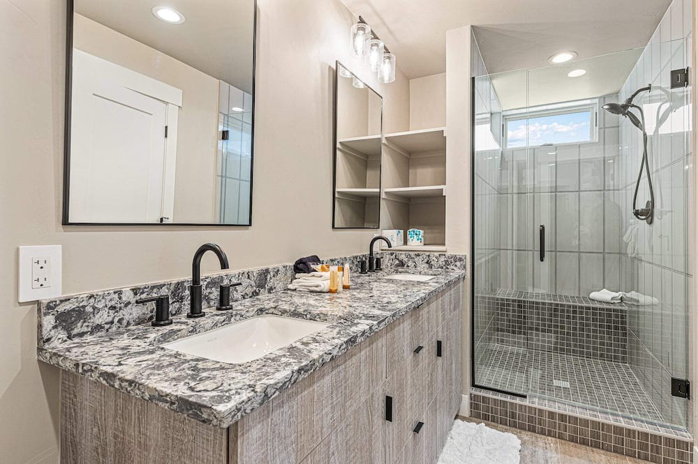 Photo of Bathroom in Woodmoor