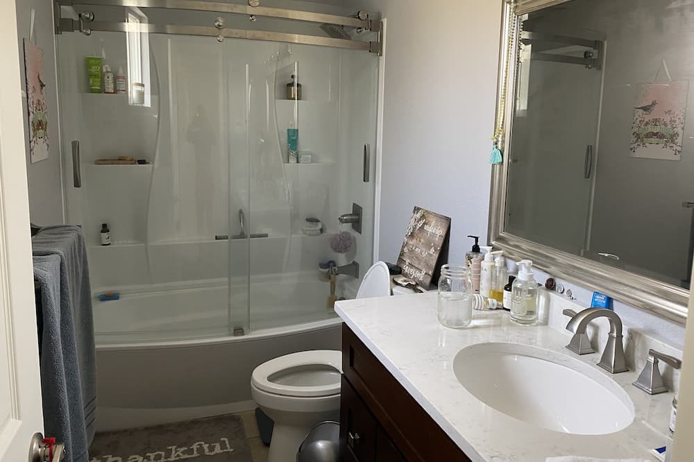 Photo of Bathroom in Erie