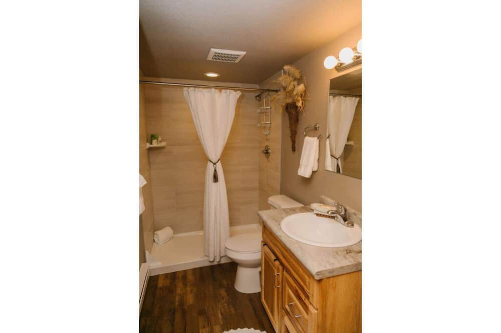 Photo of Bathroom in Woodland Park