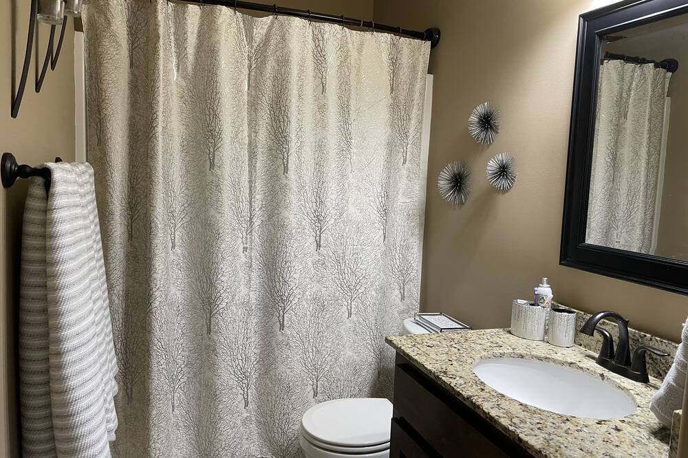 Photo of Bathroom in Lawrence