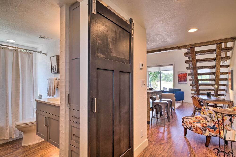 Photo of Bathroom in Elizabeth