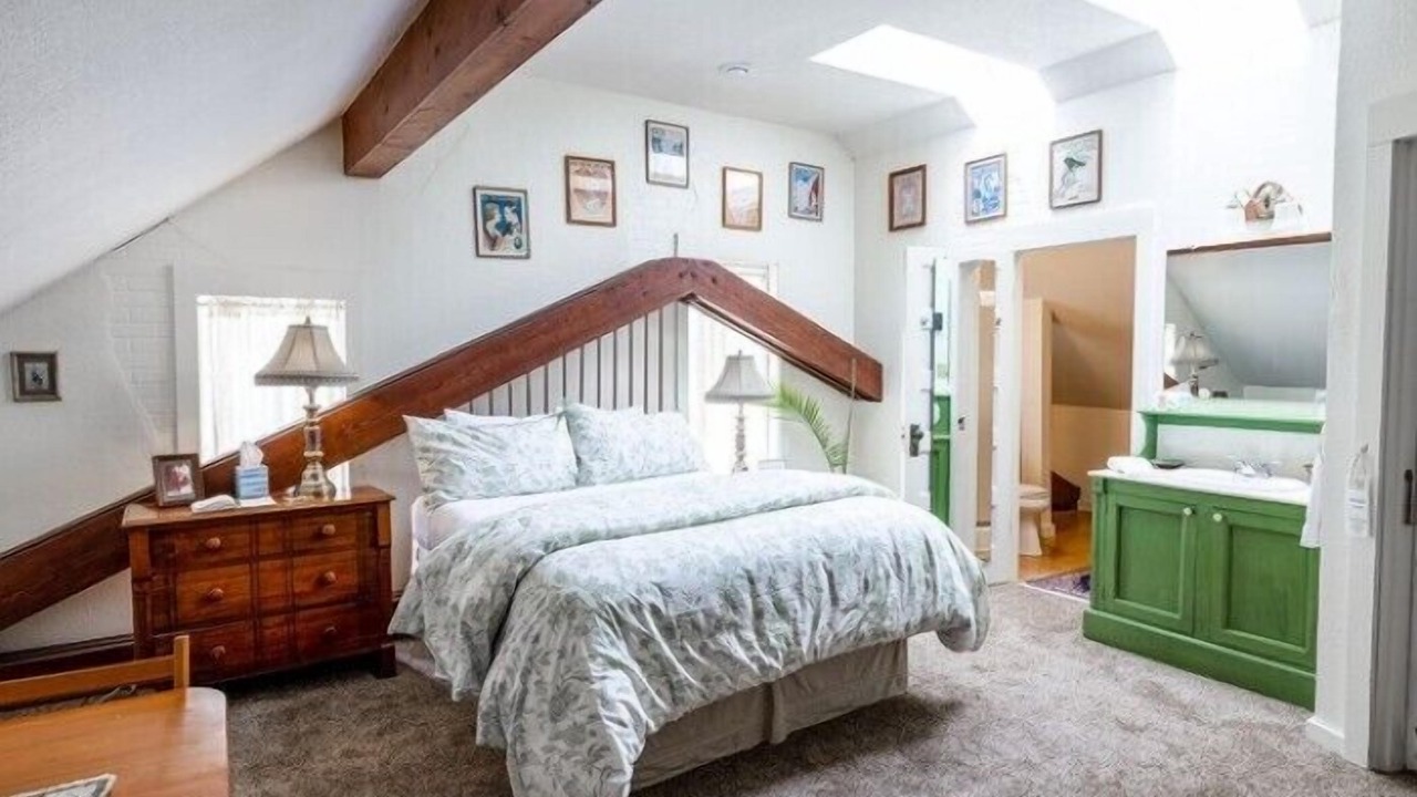 Photo of Bedroom in Walnut Street