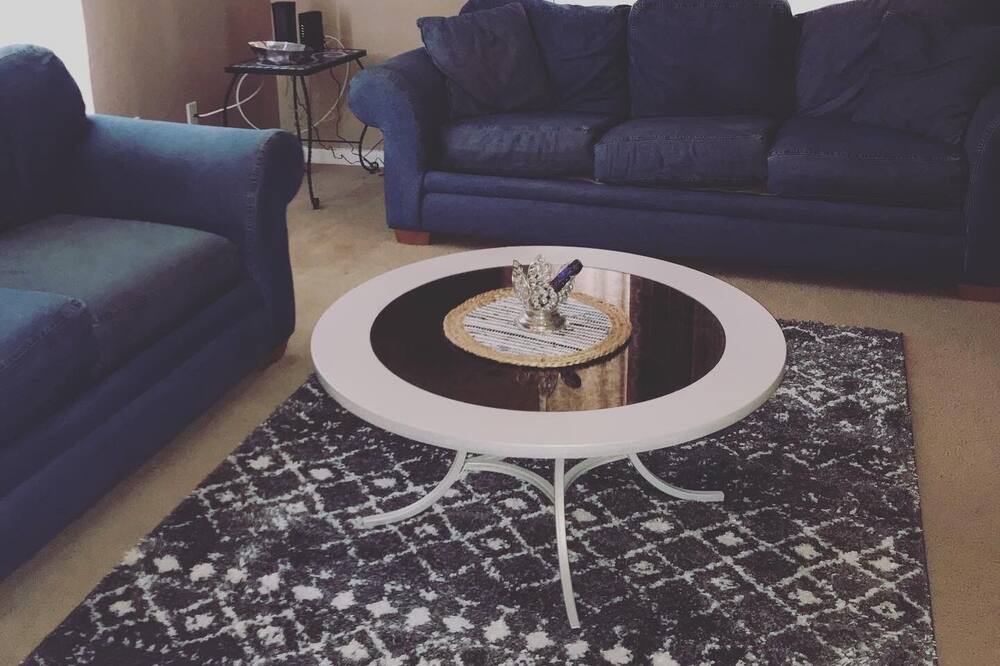Photo of Livingroom in Kansas City