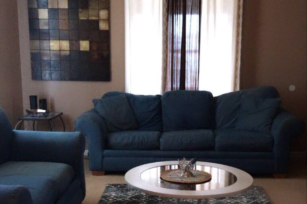Photo of Livingroom in Kansas City
