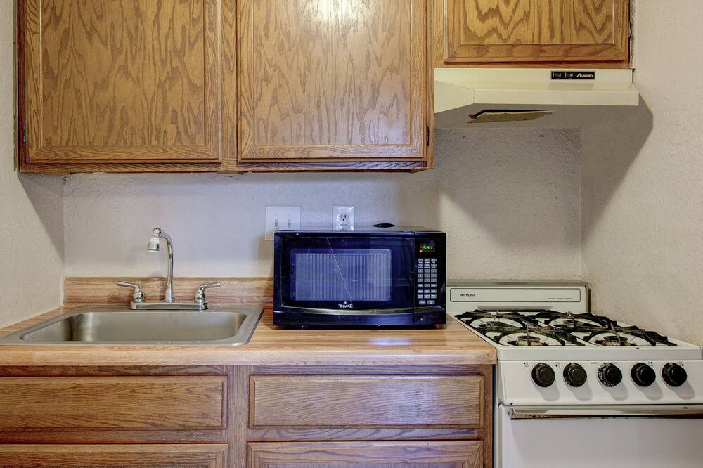 Photo of Kitchen in South Hyde Park