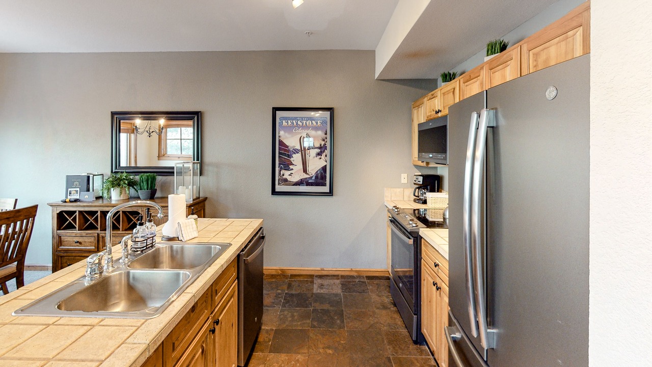 Photo of Kitchen in Lakeside Village