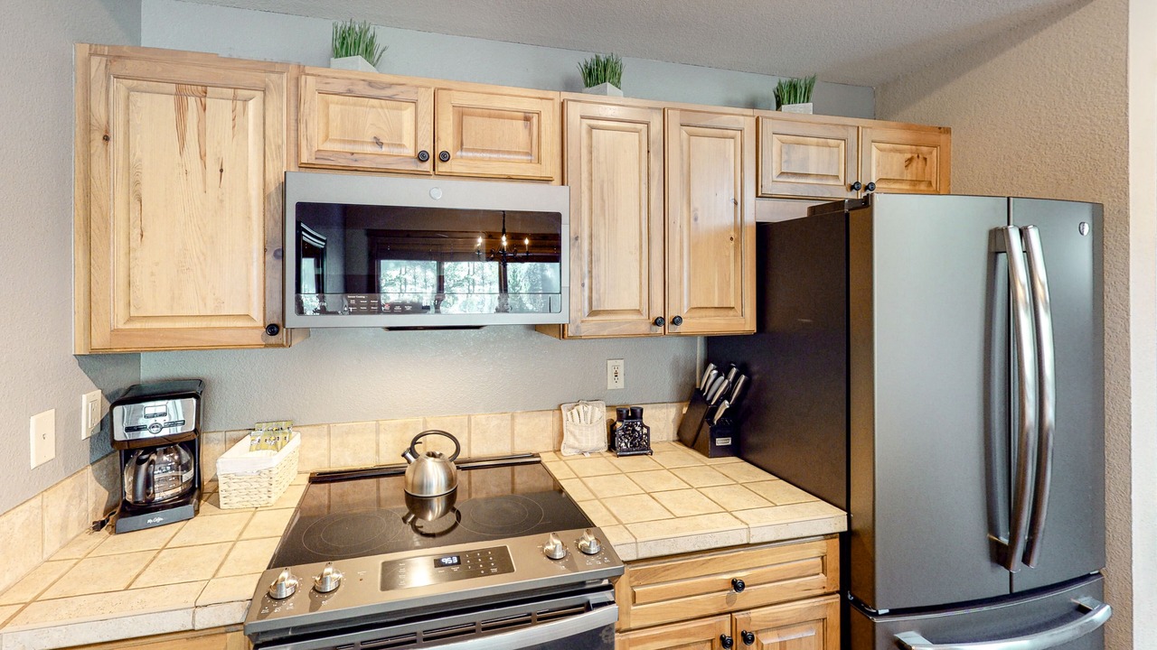 Photo of Kitchen in Lakeside Village