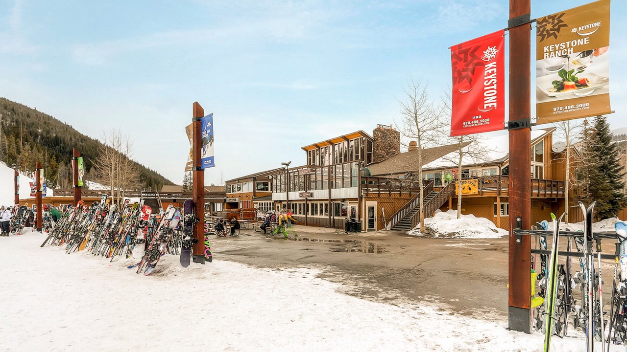 Photo of Outdoor in Lakeside Village