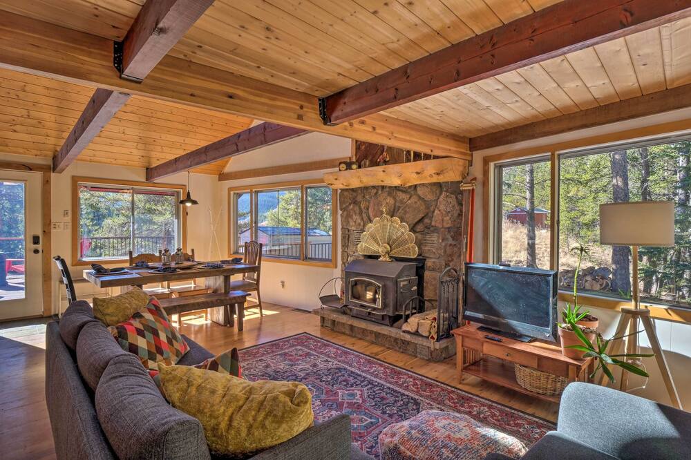 Photo of Bedroom in Sherwood Forest